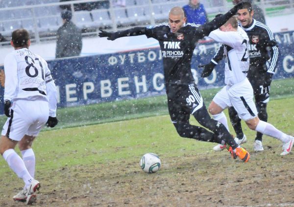 Снегопад не помешал «Уралу»