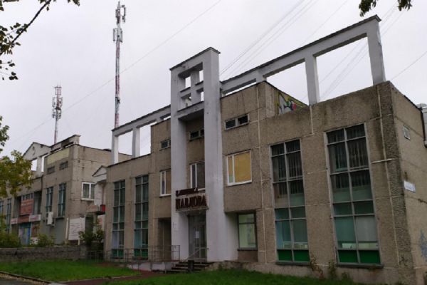 Мэрия Екатеринбурга выставила на торги здание столовой «Золушка»