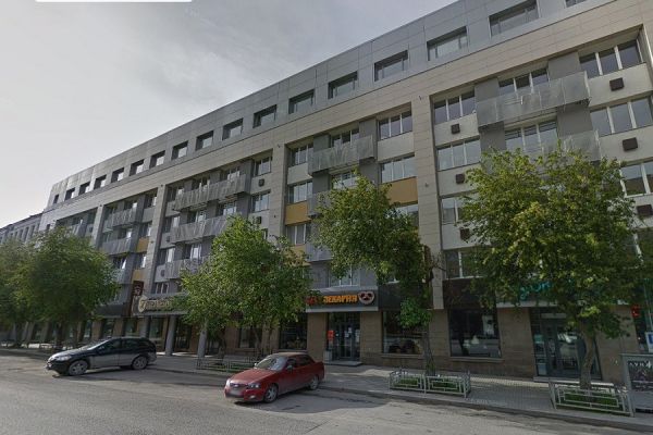 В центре Екатеринбурга за 707 миллионов рублей продают бизнес-центр