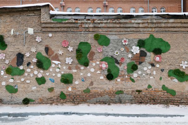 В центре Екатеринбурга создали панно в память об умерших от СПИДа