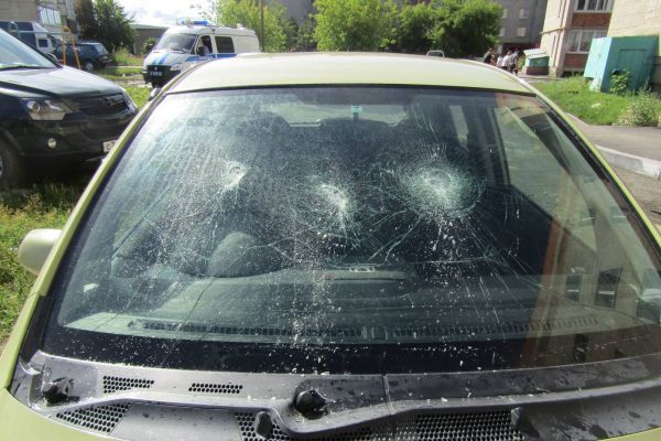 Полицейские Невьянска поймали горе-поджигателя иномарки в День ВДВ