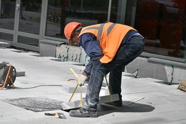 На производство тротуарной плитки в «Титановой долине» вложат почти 1,5 млрд рублей