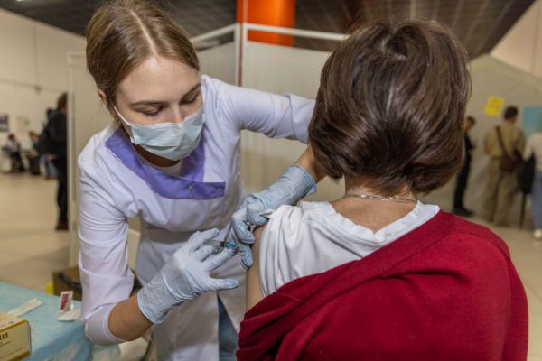 Прививку от гриппа сделал каждый третий житель Свердловской области