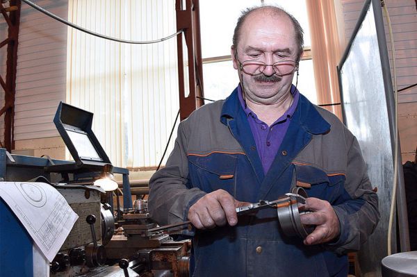 Госдума приняла закон об индексации пенсий работающим пенсионерам