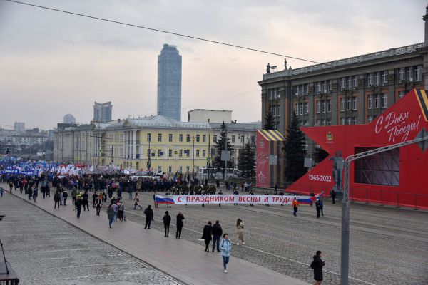 В майские праздники россияне будут отдыхать семь дней