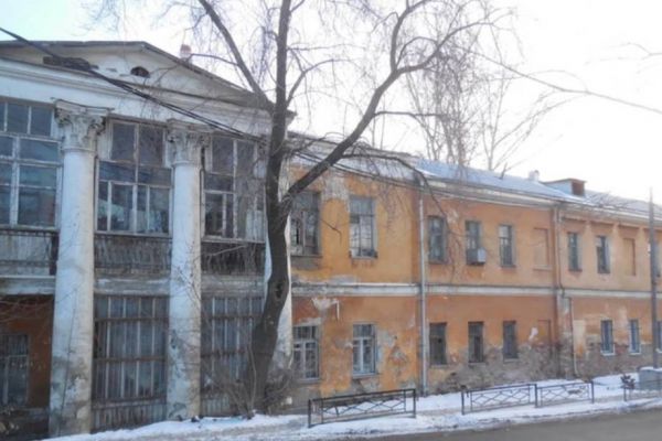 В Екатеринбурге продают квартиру в здании-памятнике архитектуры XIX века