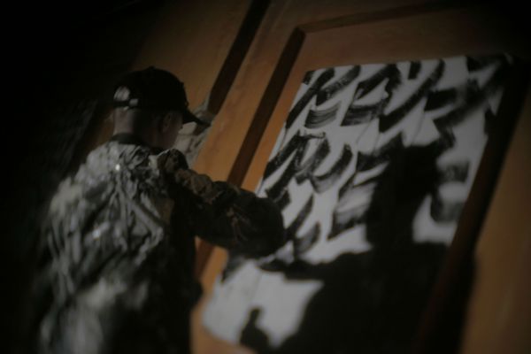 На Уралмаше появилась новая работа Покраса Лампаса