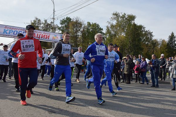 Оставляйте машину дома, а лучше бегите марафон: 1 декабря из-за спортсменов перекроют центр города
