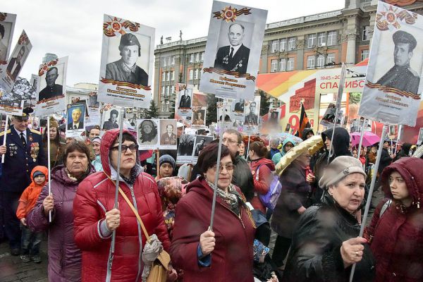 «У нас нет рядов для vip-персон»: более 150 тысяч человек соберет «Бессмертный полк» в Екатеринбурге