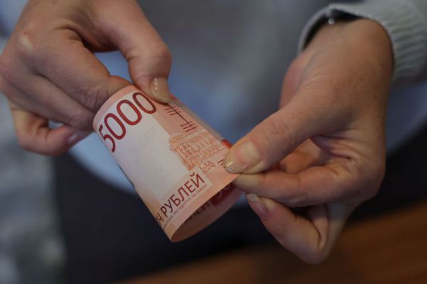 Филологи назвали нецензурные слова, за которые положен штраф