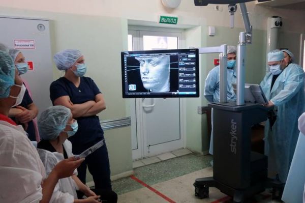 Свердловские нейрохирурги получили новую навигационную систему